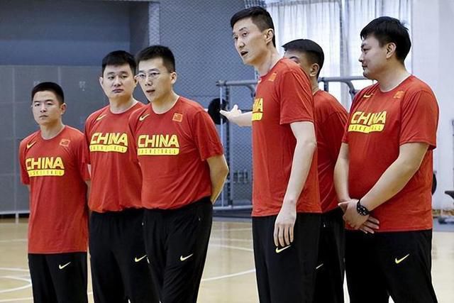 当丈夫在外面时